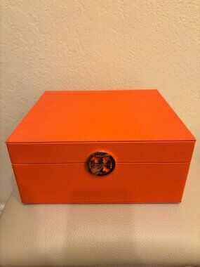 Authentic Tory Burch Classic Orange w/Gold Logo Empty Gift jewelry Storage Box